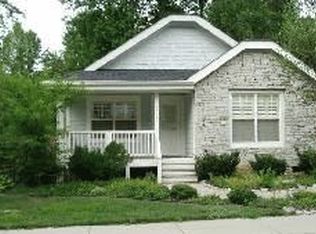 139 Covered Bridge Dr, Flat Rock, NC 28731