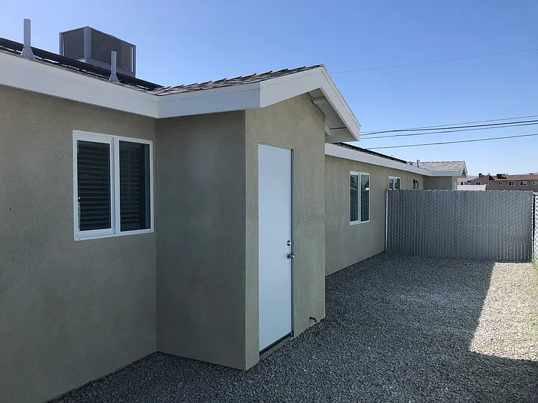 311 W Church Ave #B — Photo 15