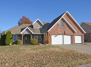 86 W Holly Ridge Rd, Willard, MO 65781