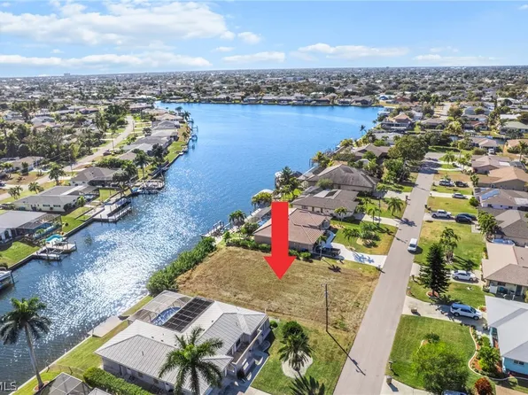 322 SE 33rd St, Cape Coral, FL 33904
