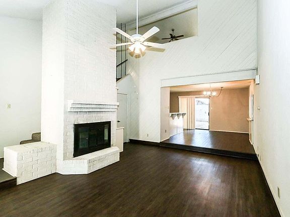 2nd image of 3309 74th St