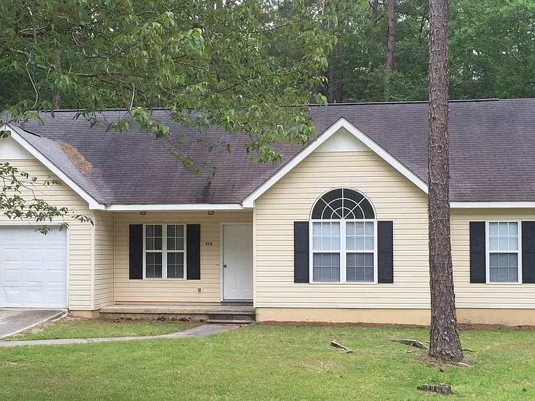 314 Zetterower Rd — Photo 1