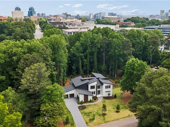 1000 Clementstone Northeast Dr, Sandy Springs, GA 30342