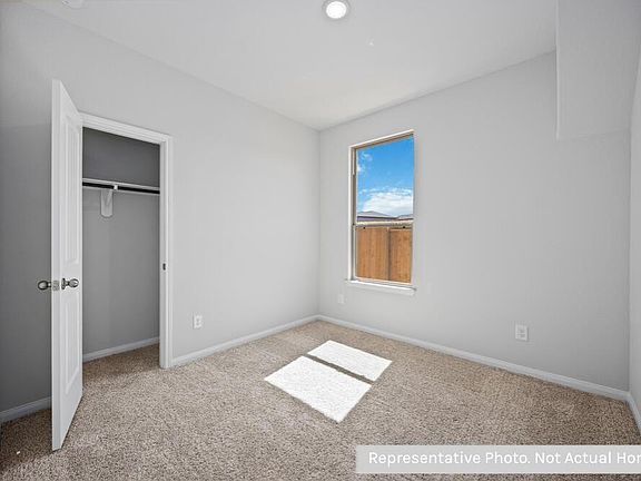 4th image of 3016 Plateau Dr