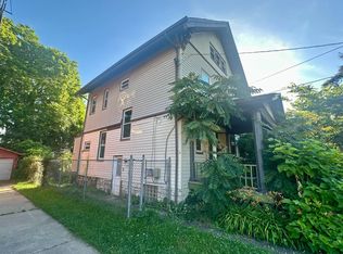 1560 Ruth Ave, Cincinnati, OH 45207