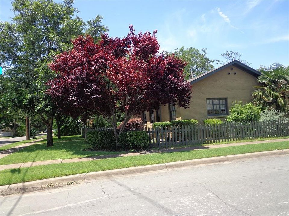 2nd image of 4731 Victor St