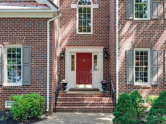 3rd image of 5909 Kelbrook Ln