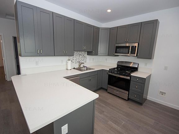 2nd image of 607 Civic Center Dr #1