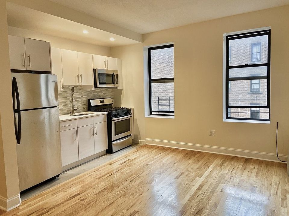 1st image of 117 Post Ave APT 3E