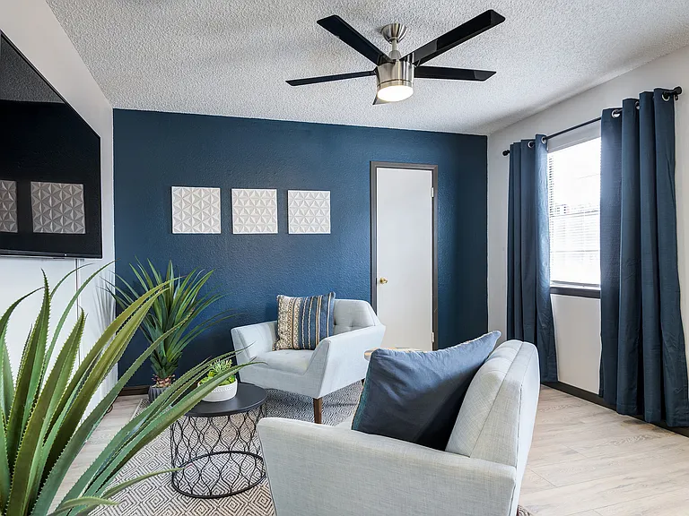 Alturas Eleventh — Photo 8