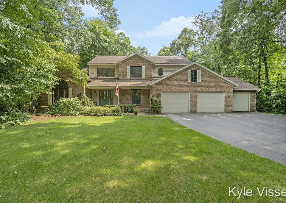 1st image of 7806 Stonehaven Dr SE