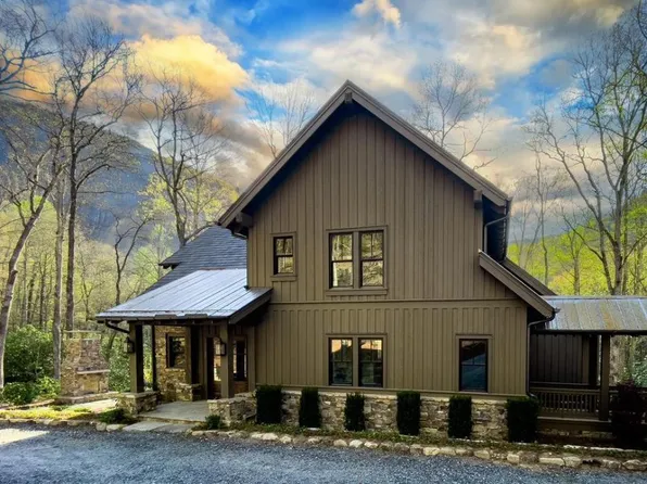 488 Farmhouse Trail, Sapphire, NC 28774