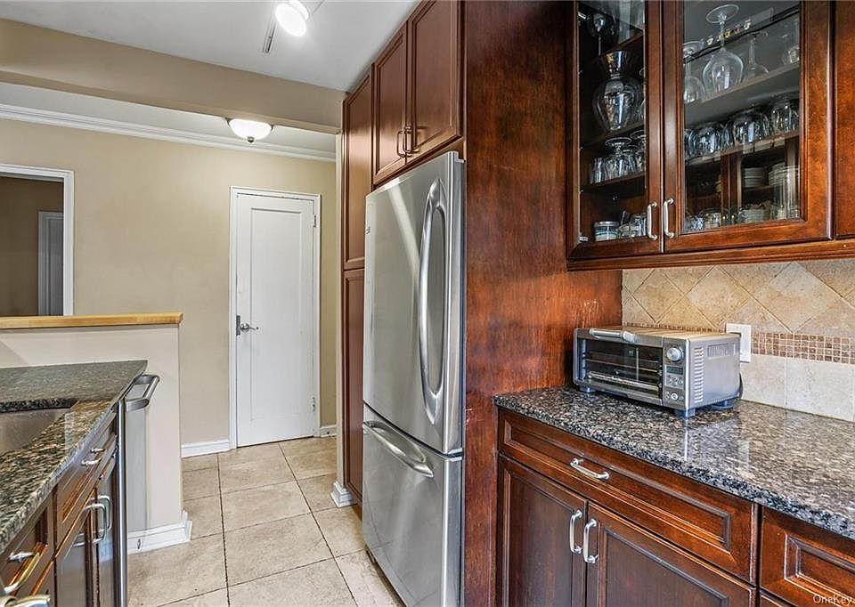 52 W Underhill Ave West Harrison NY Zillow