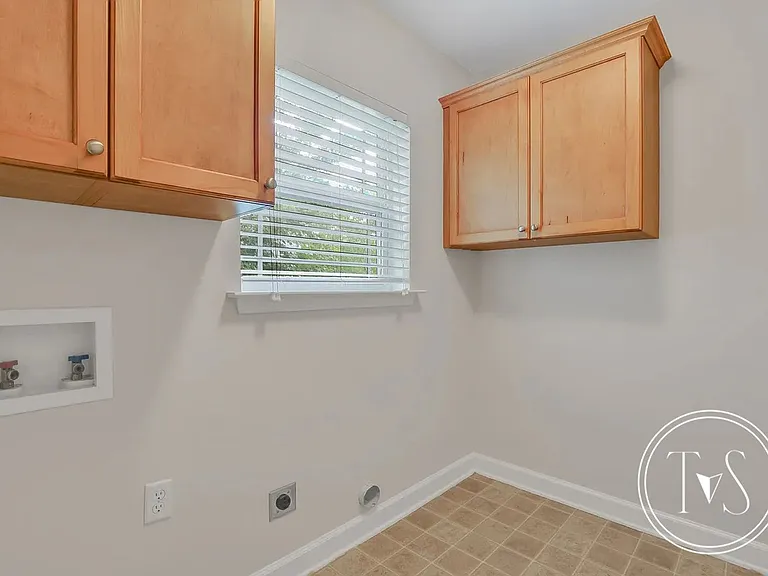 175 Summer Hill Ct — Photo 20