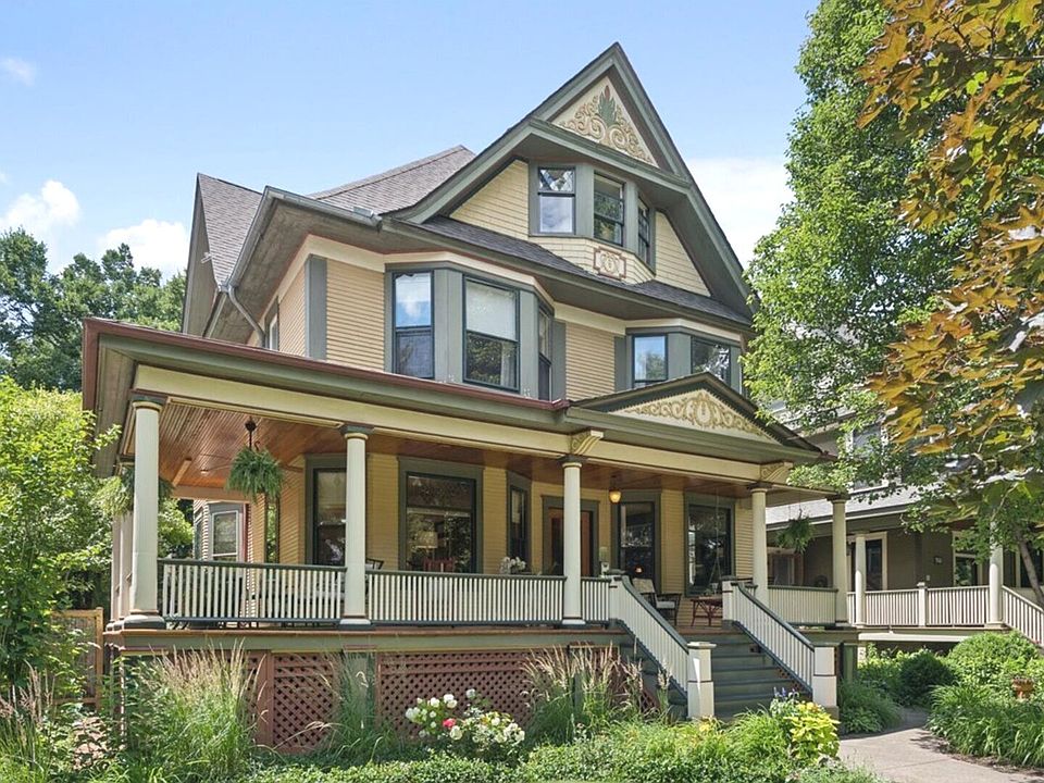 1st image of 425 Clinton Ave