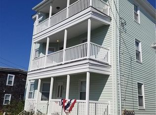 53 St Elizabeth St APT 3, Bristol, RI 02809