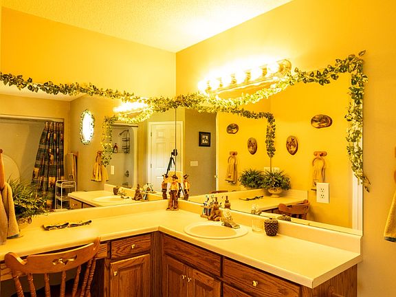 24th image of this home