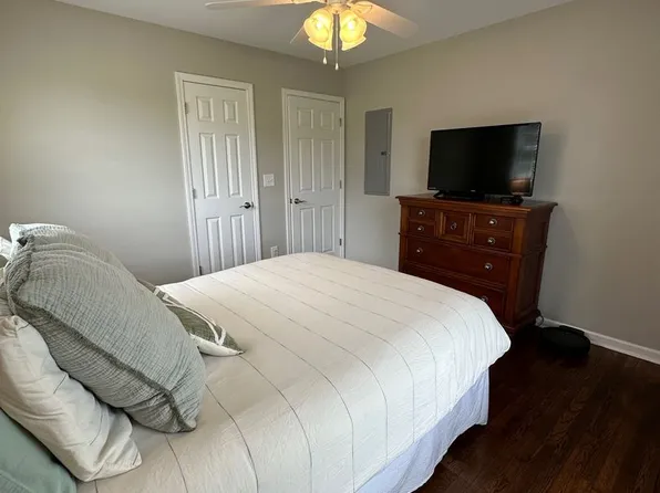 123 Walnut St, Central, SC 29630