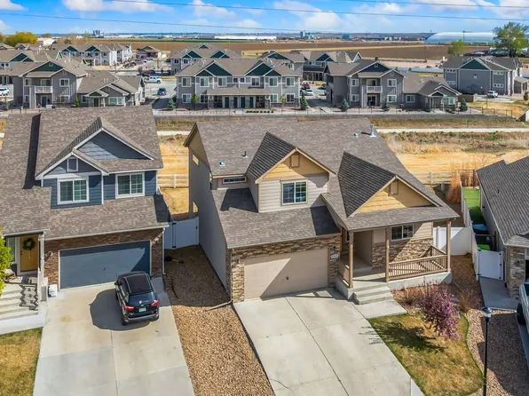 245 Pinebrook Ct, Windsor, CO 80550