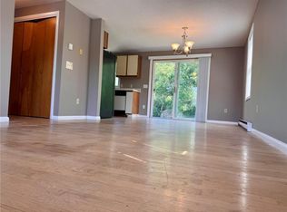 16 Castle Rock Dr #D, Charlestown, RI 02813