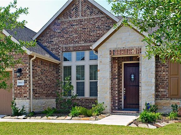 3rd image of 9613 Live Creek Ln