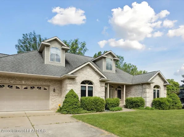 1299 Nicholas Ln #21, Charlotte, MI 48813