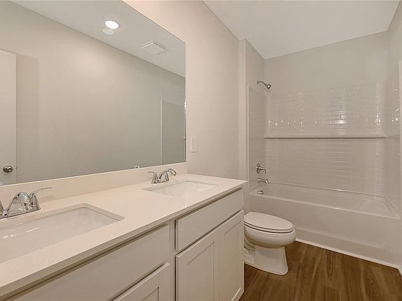 7th image of this home