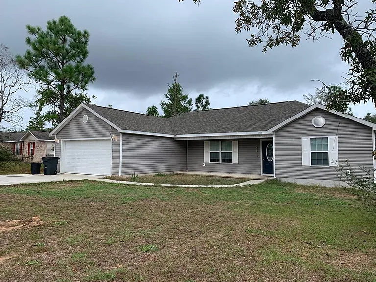 1034 Oakwood Lakes Blvd — Photo 1
