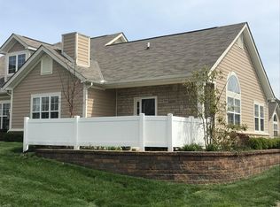 7989 Ravine Run Ln, Columbus, OH 43235