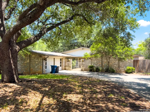 3130 QUAKERTOWN DR, San Antonio, TX 78230