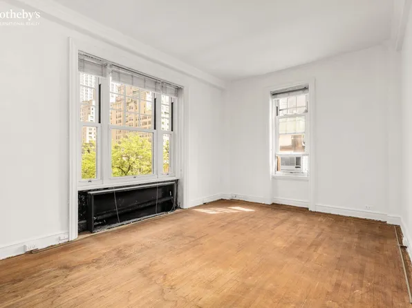 150 East 72nd Street image 11 of 22