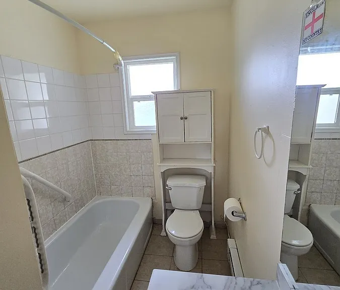9342 Woodbine St — Photo 5
