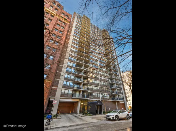 2740 N Pine Grove Ave APT 20A, Chicago, IL 60614