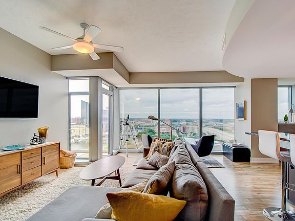 4th image of 335 Bridge St NW #1202