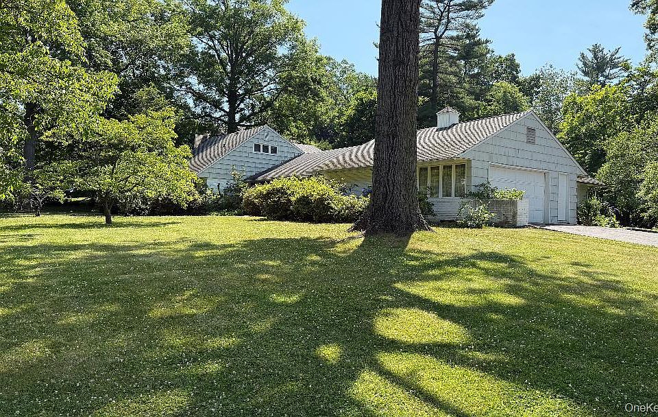 1st image of 21 OLD FARM Road
