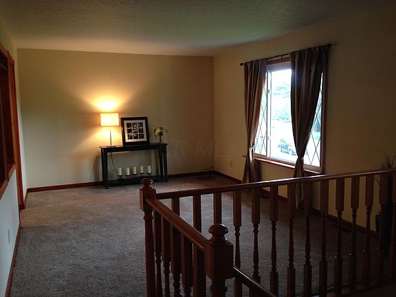 2nd image of 119 Williamsburg Ln NW