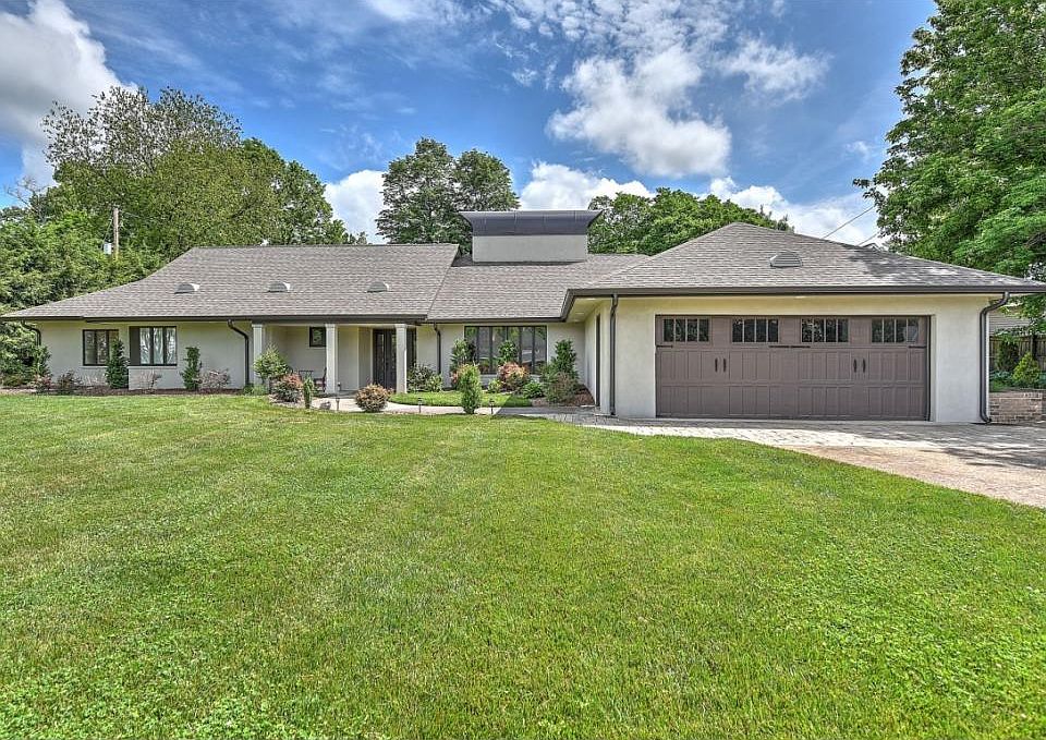 1st image of 1410 Fairidge Dr