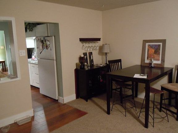 Family Room eating area