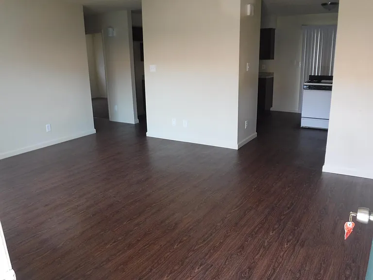 634 S Dayton St #634 — Photo 4