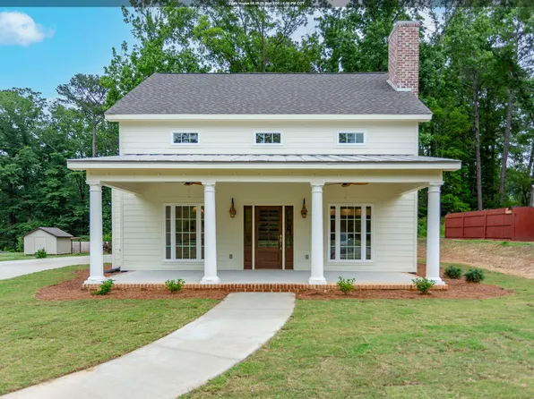1913 Moncrief Rd, Gardendale, AL 35071