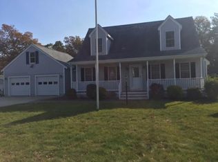 24 Main Ave, Wareham, MA 02571