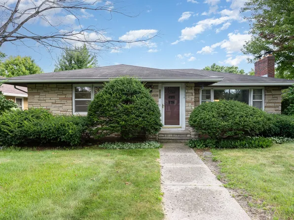 2700 Saint Anthony Blvd, Saint Anthony, MN 55418