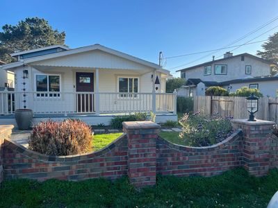 855 Maple St, Pacific Grove, CA, 93950