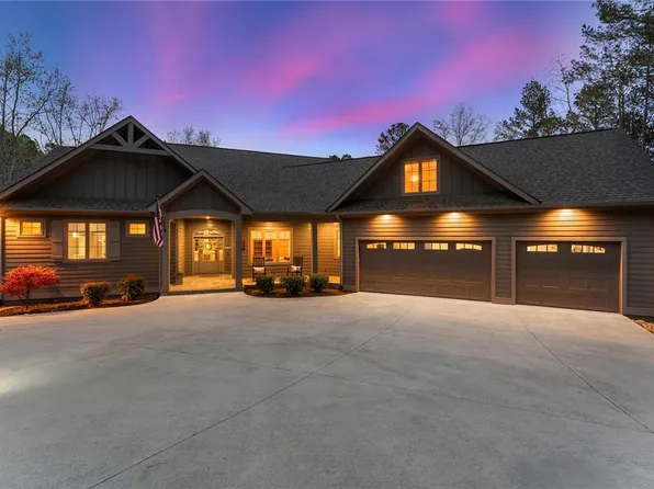 406 Nesting Pine Ct, Seneca, SC 29672
