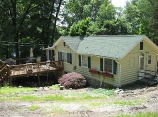 3 Ridge Rd, Sussex, NJ 07461