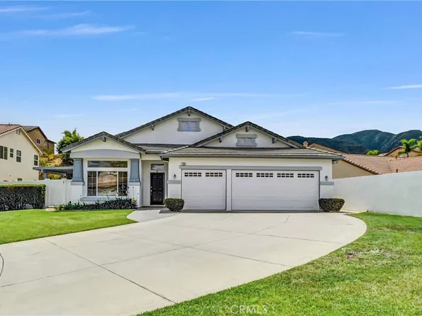 736 Rembrandt Cir, Corona, CA 92882