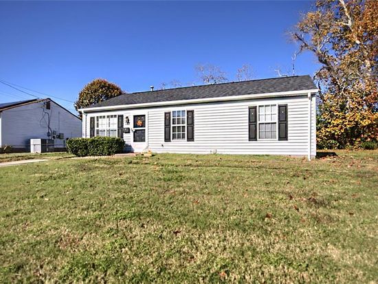 107 Jordan Dr, Hampton, VA 23666