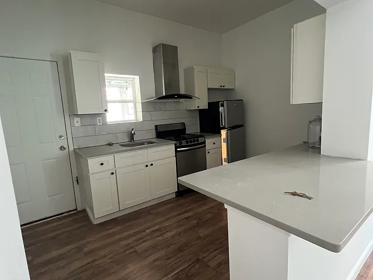 3306 Baring St #1 — Photo 10