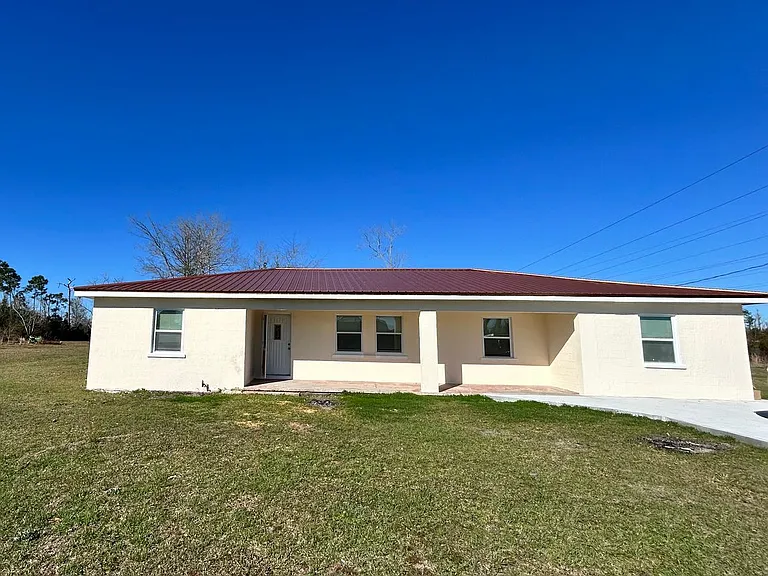 2433 Wakulla Ave — Photo 1