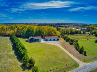 880 Rodeo Dr NW, Bemidji, MN 56601